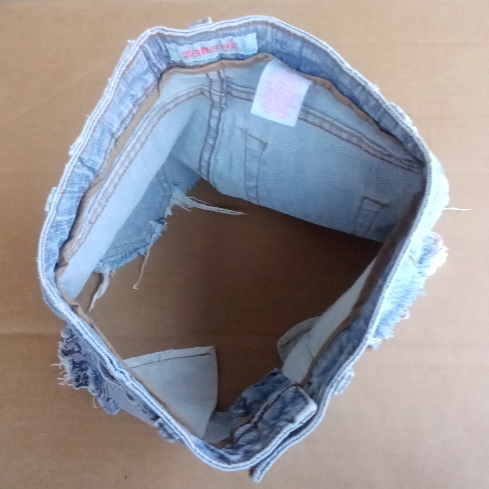 Zana Di Jeans Very Short Jean Mini Skirt Size 0 Pink Floral & Gemstone Designs - Picture 15 of 15